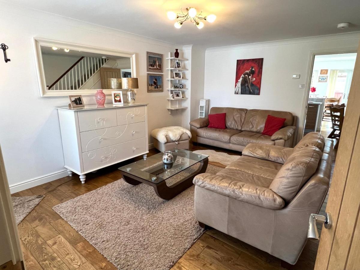 Simply Stunning 2 Bedroom Home With Parking Space Nottingham Luaran gambar