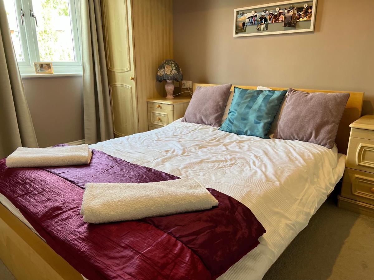 Simply Stunning 2 Bedroom Home With Parking Space Nottingham Luaran gambar