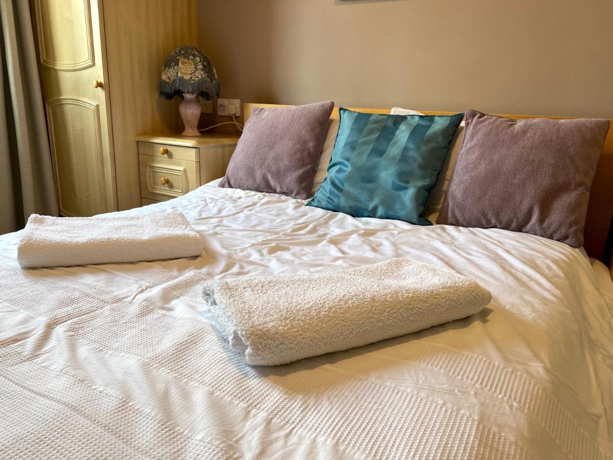 Simply Stunning 2 Bedroom Home With Parking Space Nottingham Luaran gambar